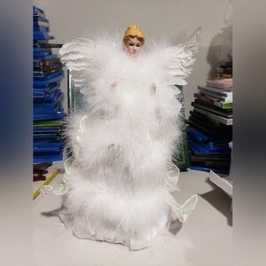 HOLIDAY ANGEL TREE TOPPER